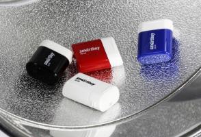 Флеш-драйв Smart Buy USB 16GB LARA Black